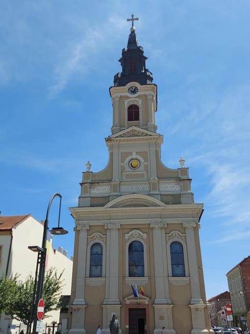 Art Nouveau Apartment Ultracentral Oradea Exterior foto